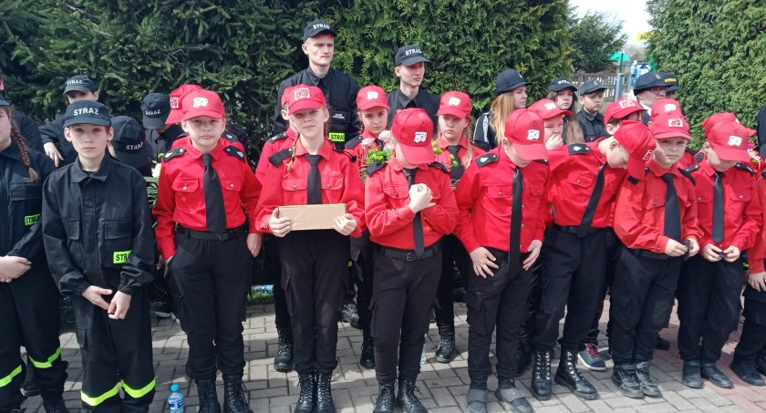 Święto strażaków w Gminie Wojcieszków. Poświęcenie wozu i odznaczenia (WIDEO + ZDJĘCIA) 