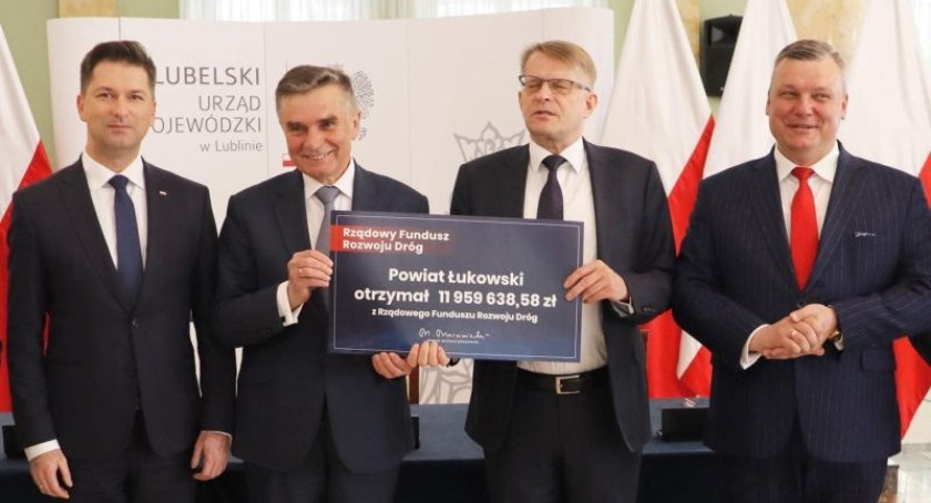 Droga Łuków - Krynka - Celiny będzie przebudowana. Starosta odebrał promesę 