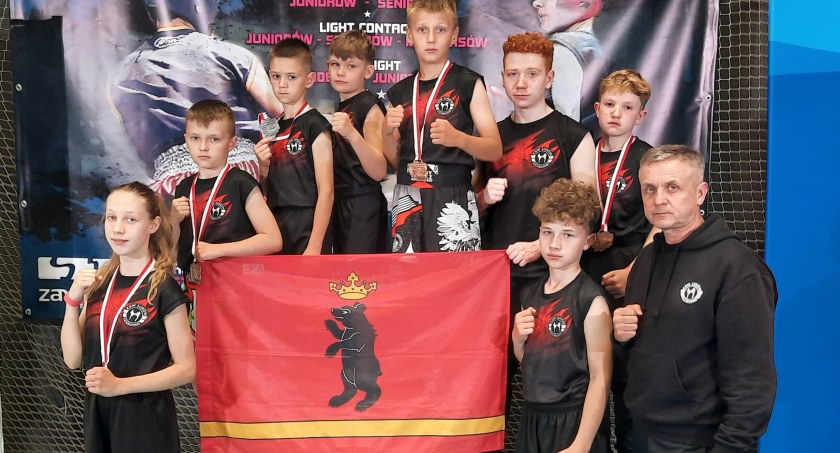9 medali  zawodników KSW Łuków na Mistrzostwach Polski w Zawierciu