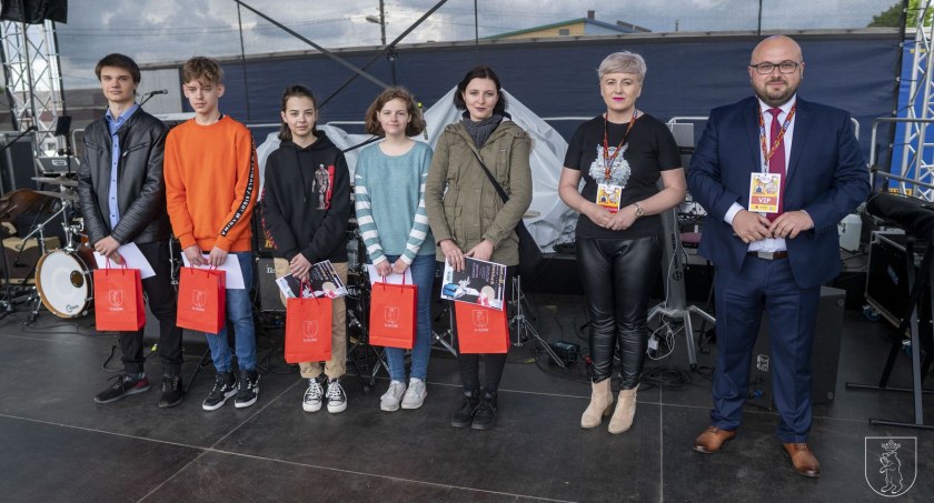 Promowali picie łukowskiej kranówki. Wygrał Norbert Sierpień