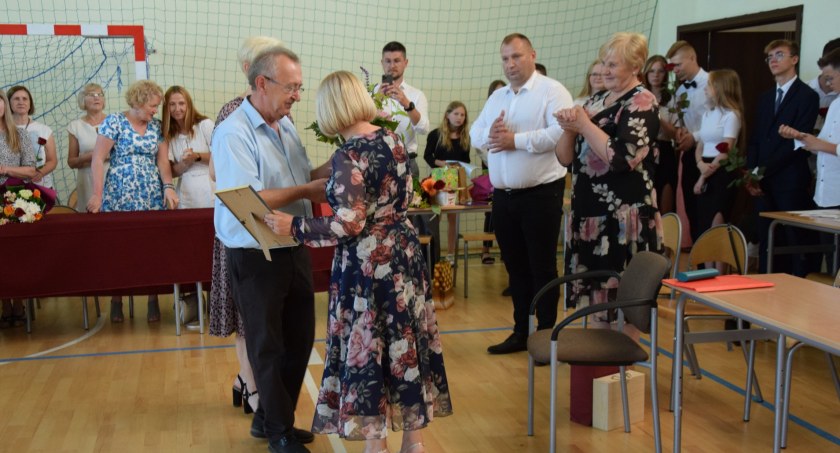 Barbara Krzyzińska odchodzi na emeryturę. Huczne pożegnanie w Tuchowiczu 