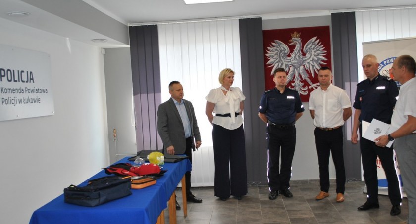 Łukowscy policjanci mają nowy sprzęt. Kupiły go Zakłady Mięsne 