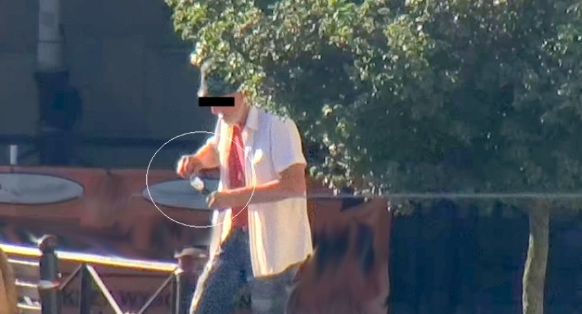 Zaatakował nożem w centrum miasta. Poszło o 20 zł. (UWAG BRUTALNY FILM)