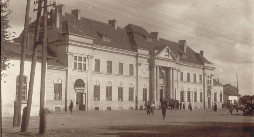 Łukowski dworzec w latach 30- stych. Piękny 