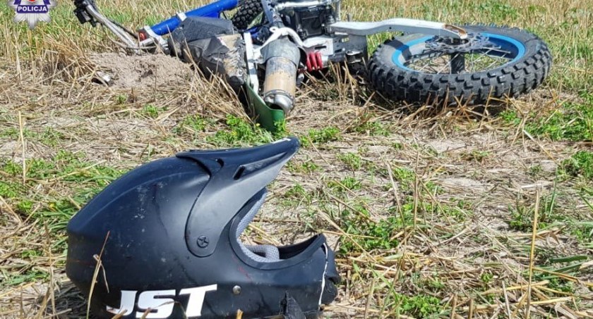 Tragedia! Zderzenie motocyklistów na polu crossowym. W jakim są stanie? 