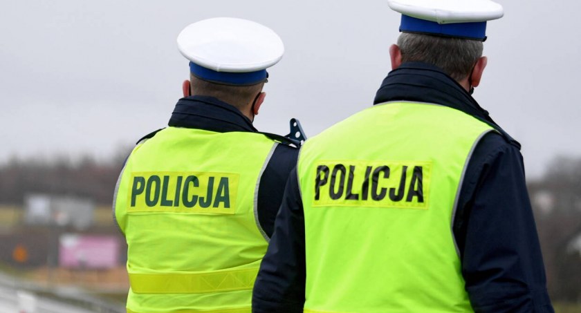 Kobieta - pirat drogowy. Pasażerki nie zapięły pasów. Zatrzymanie na ul. Łapiguz w Łukowie 