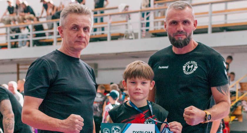 Kacper Wryk z Pucharem Polski w kickboxingu. Wielkie gratulacje!