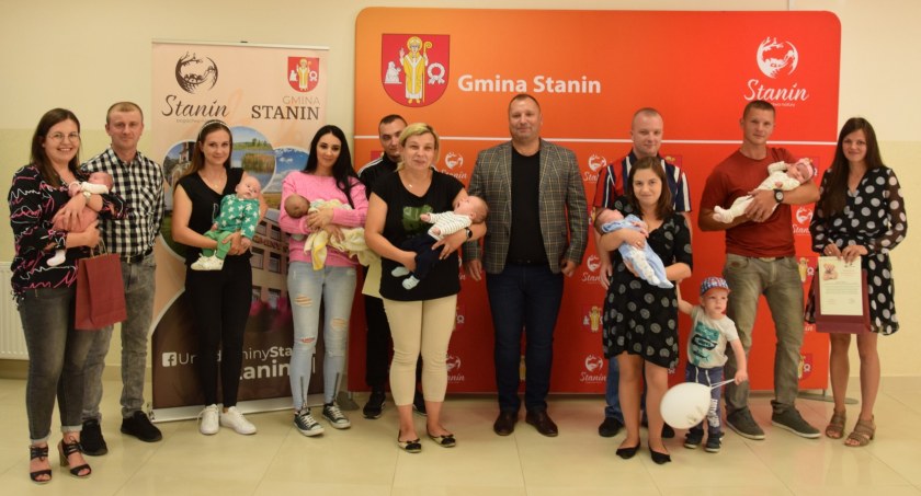 Gmina Stanin uhonorowała swoich najmłodszych mieszkańców (ZDJĘCIA) 