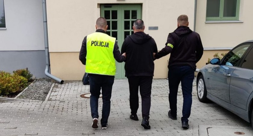 39-latek założył fikcyjną firmę i wyłudził stal. Ogromne straty 