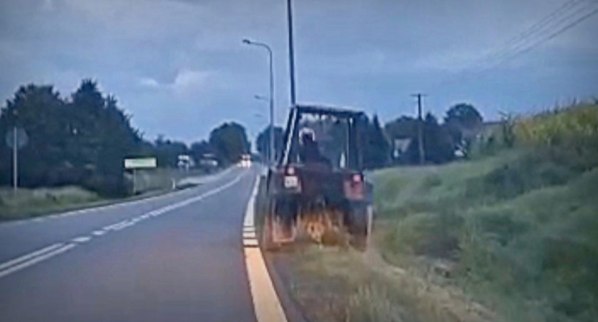 Jechał zygzakiem i śpiewał – miał ponad 3 promile (WIDEO)