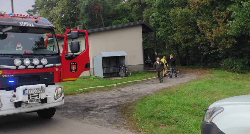 Pożar w starej mleczarni. Trzy jednostki w akcji 