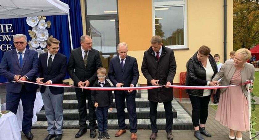 Szkoła w Krzówce ma już 100 lat. Otwarcie nowego przedszkola (WIDEO) 