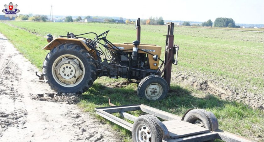 Ukradł ciągnik, bo nie chciał jechać na kosiarce. Teraz posiedzi 