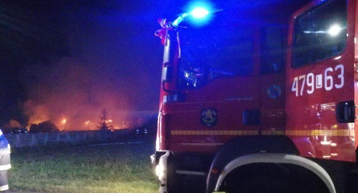 Nowy wóz OSP Trzebieszów. Przywitanie i feta. Wiemy ile kosztował (WIDEO)