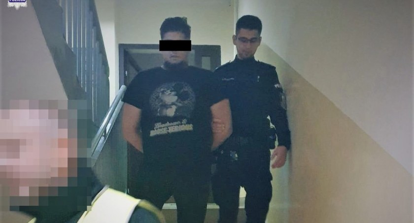 Uważajcie na oszustów. Jeden już siedzi. Chciał oszukać seniorkę na 50 tys. zł 