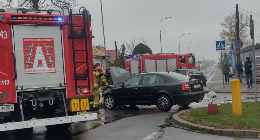 Stłuczka na Radzyńskiej w Łukowie. Wahadło 