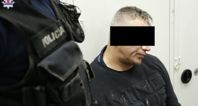 Kryminalni zatrzymali 45-latka poszukiwanego 5 listami gończymi