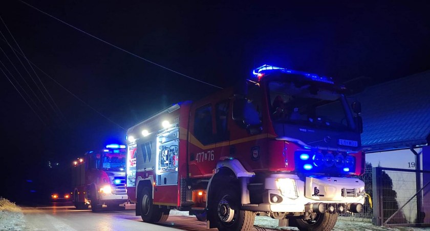 Miał być pożar, a z komina leciała para wodna