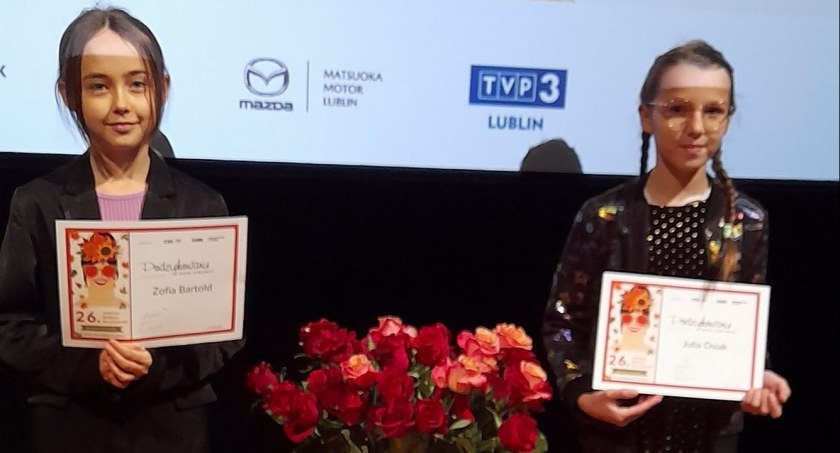 Julia Osiak z ŁOK laureatką Turnieju Wojewódzkiego XXVI Jesiennego Konkursu Recytatorskiego w Lublinie 
