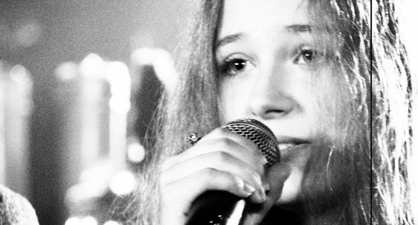 Emilia Szcześniak z ŁOK laureatką międzynarodowych festiwali wokalnych 