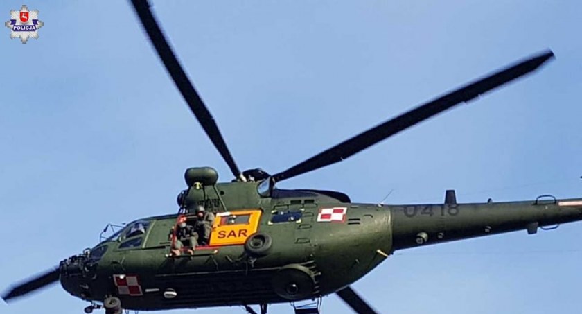 Policjanci wciąż szukają zaginionej 36-latki, która wpadła do Wieprza. Jej synek nie żyje 