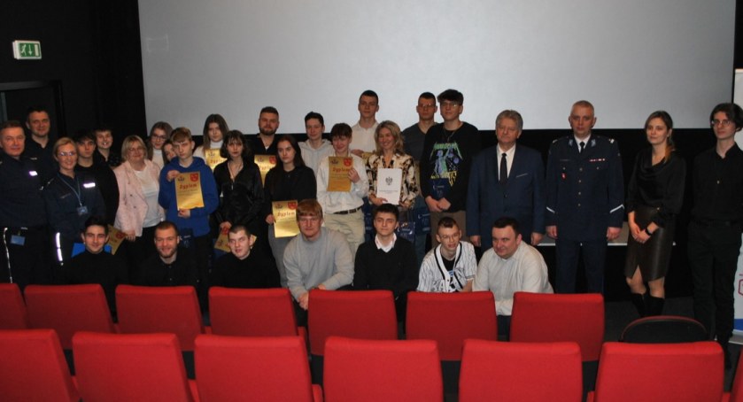 Młodzież z łukowskich szkół przygotowała filmy profilaktyczne. Zwyciężył Zespół Szkół nr 2 