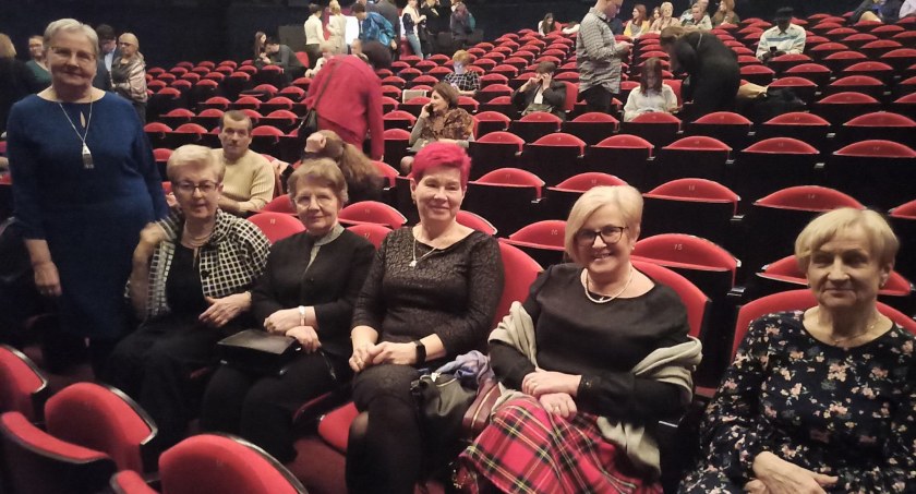 Słuchacze ŁUTW na musicalu „Aida” w Teatrze Roma (ZDJĘCIA)