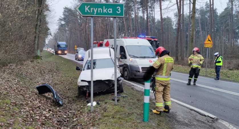 Wypadek w Kryńszczaku pod Łukowem. Cztery auta rozbite. Są ranni! (ZDJĘCIA)