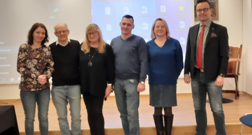 Depresja i jej twarze. Poruszający wykład zorganizowany przez Stowarzyszenie Polska 2050 (WIDEO)