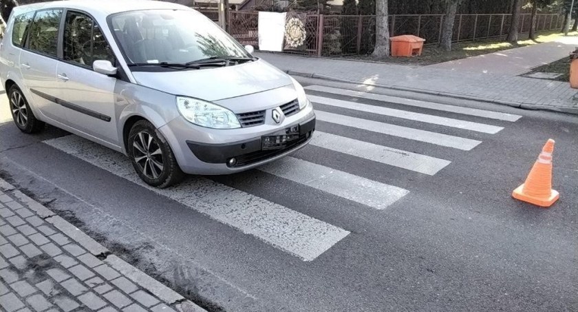 Pieszy potrącony na pasach. Działania Straży Pożarnej 