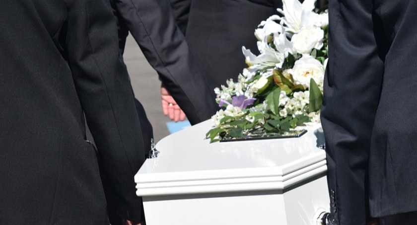 Jednoczesny pogrzeb Matki i Syna w parafii Jedlanka