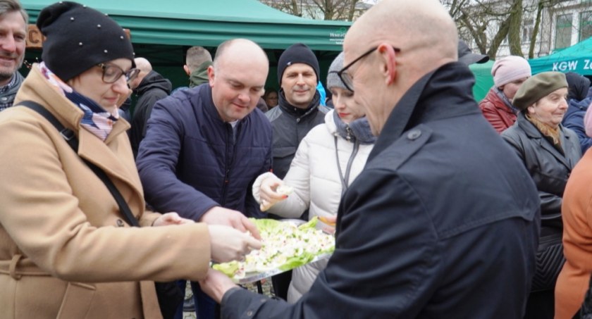 Jarmark Wielkanocny w Łukowie. Zaczynamy Wielki Tydzień (WIDE)