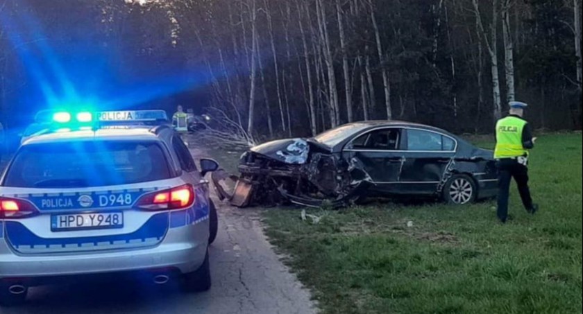 Wypadek w Anoninie. Kierowca miał prawie 3 promile! 