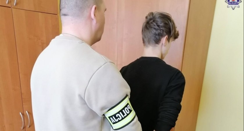 Bandyci bez skrupułów. Kopali 13-latka w głowę aż stracił przytomność.
