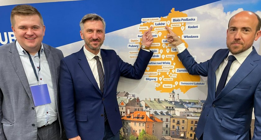 Ofensywa Platformy Obywatelskiej. Posłowie Budka, Sługocki i Krząkała w Łukowie (WIDEO)