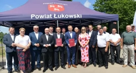 Inwestycja warta 36 mln zł. Droga DW 807 doczeka się&hellip;