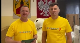 Ponad 300 kg mięsa na grilla, tysiące złotych i vouchery. Tona dobra leci do Miastkowa! Wspiera ich też powiat