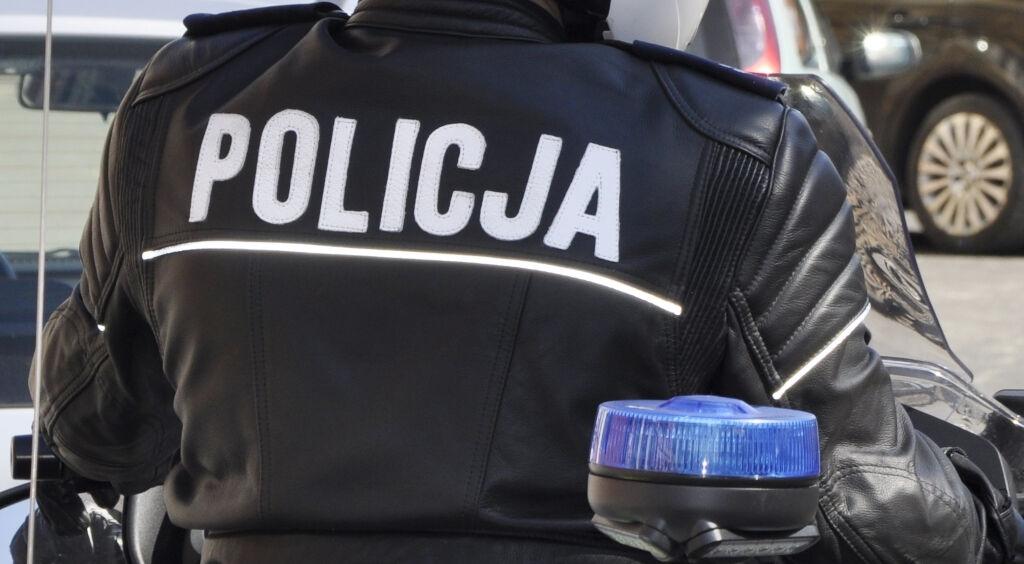 Rodzicom wykręcał ręce, dusił, bił kijem od miotły, groził spaleniem