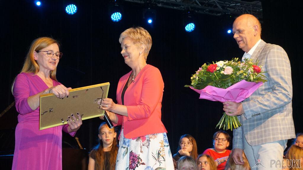 Pięciolinia i Ognisko Muzyczne dla mam. Wspaniały jubileusz Reginy Wysockiej (wideo + zdjęcia)