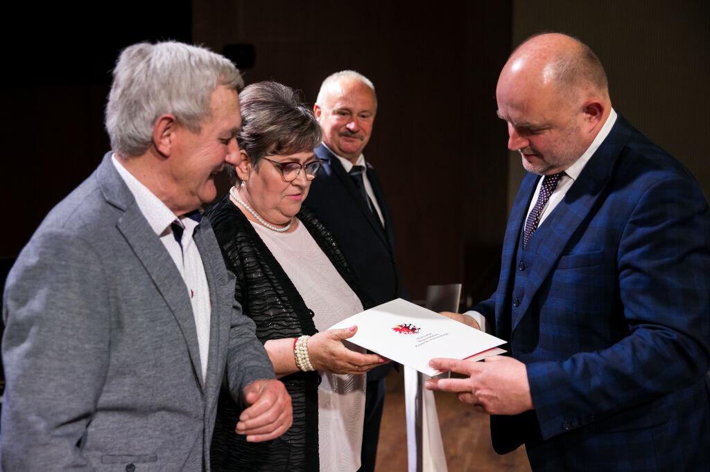 Marszałek podziękował sołtysom z najdłuższym stażem. Wśród nich także pałuccy włodarze sołectw
