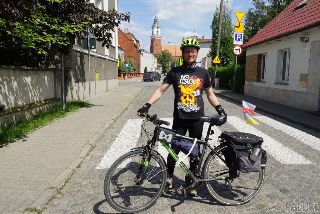 Adam Cudak pokona 1.750 km na rowerze ze Żnina do Zaporoża. Wyzwanie wylicytował jako pielgrzymkę na rzecz WOŚP