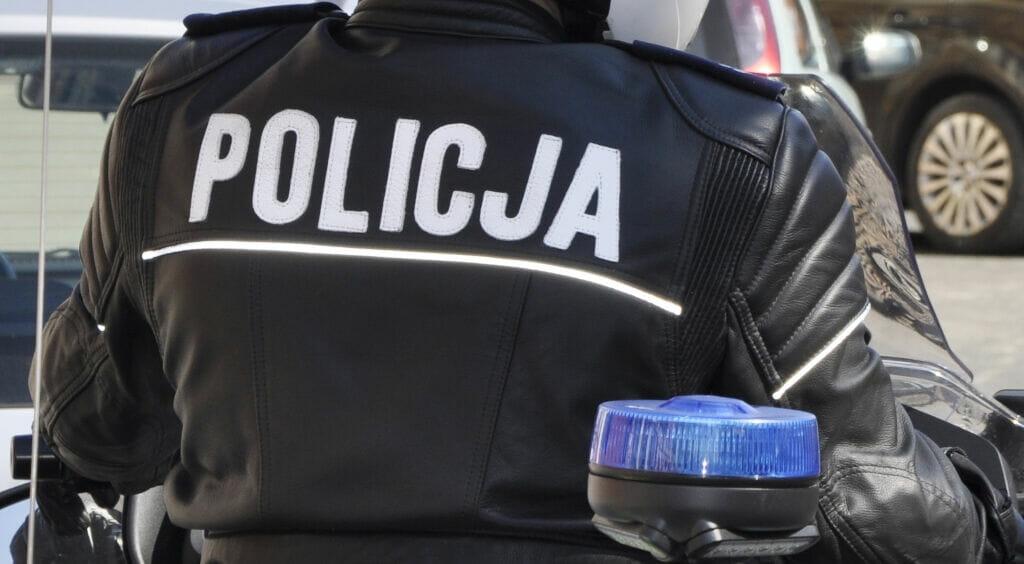 Ukradł sąsiadce kartę bankomatową. Przez dwa dni opłacał swoje rachunki i zakupy