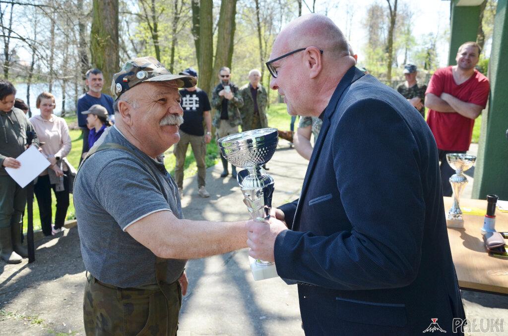 Ryby nie skusiły się na puchar burmistrza Mogilna (zdjęcia)