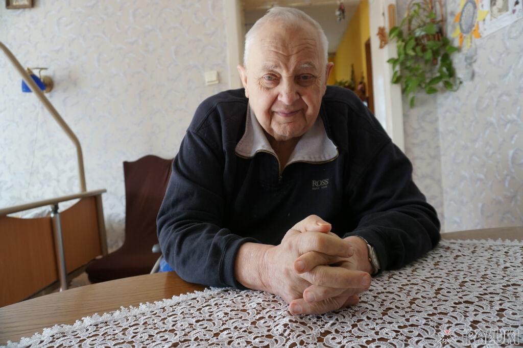 Lipa drobnolistna przy DPS w Tonowie - pierwszy pomnik przyrody w gminie Janowiec Wielkopolski