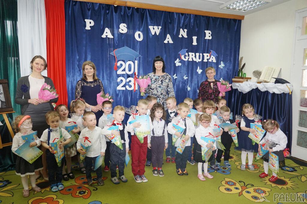 Pasowanie Motylków w przedszkolu cukrowniczym (wideo + zdjęcia)