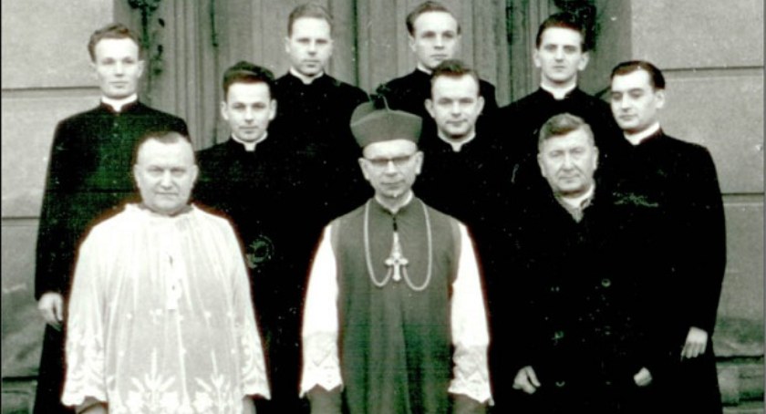 Wypłynął na głębię