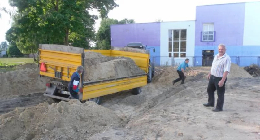 Czyn społeczny ze 120 ton piasku