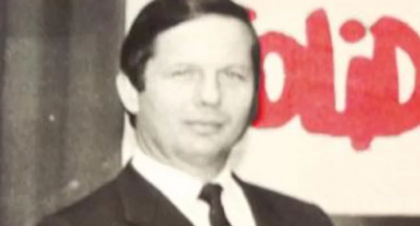 KO i PZPR między wyborami