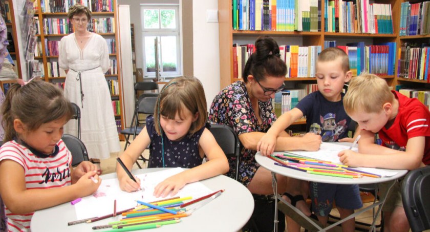 Wakacje z łabiszyńską biblioteką