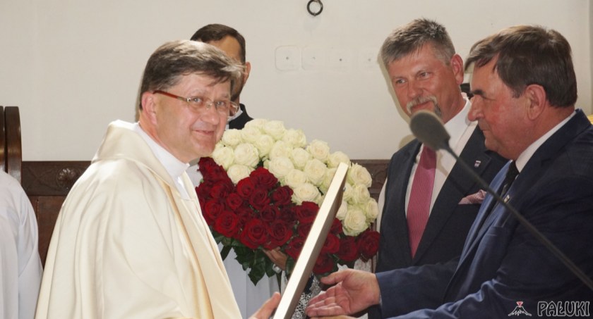 Prymas na jubileuszu 50-lecia parafii mariackiej w Żninie